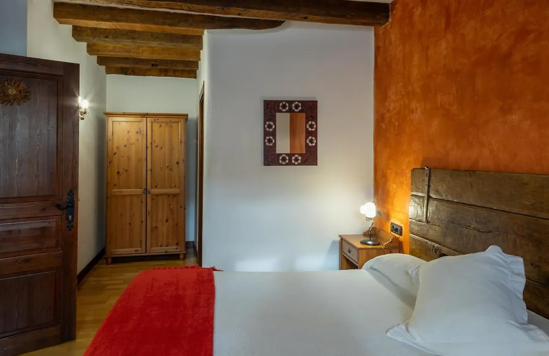 Zadorra Etxea Casa-1